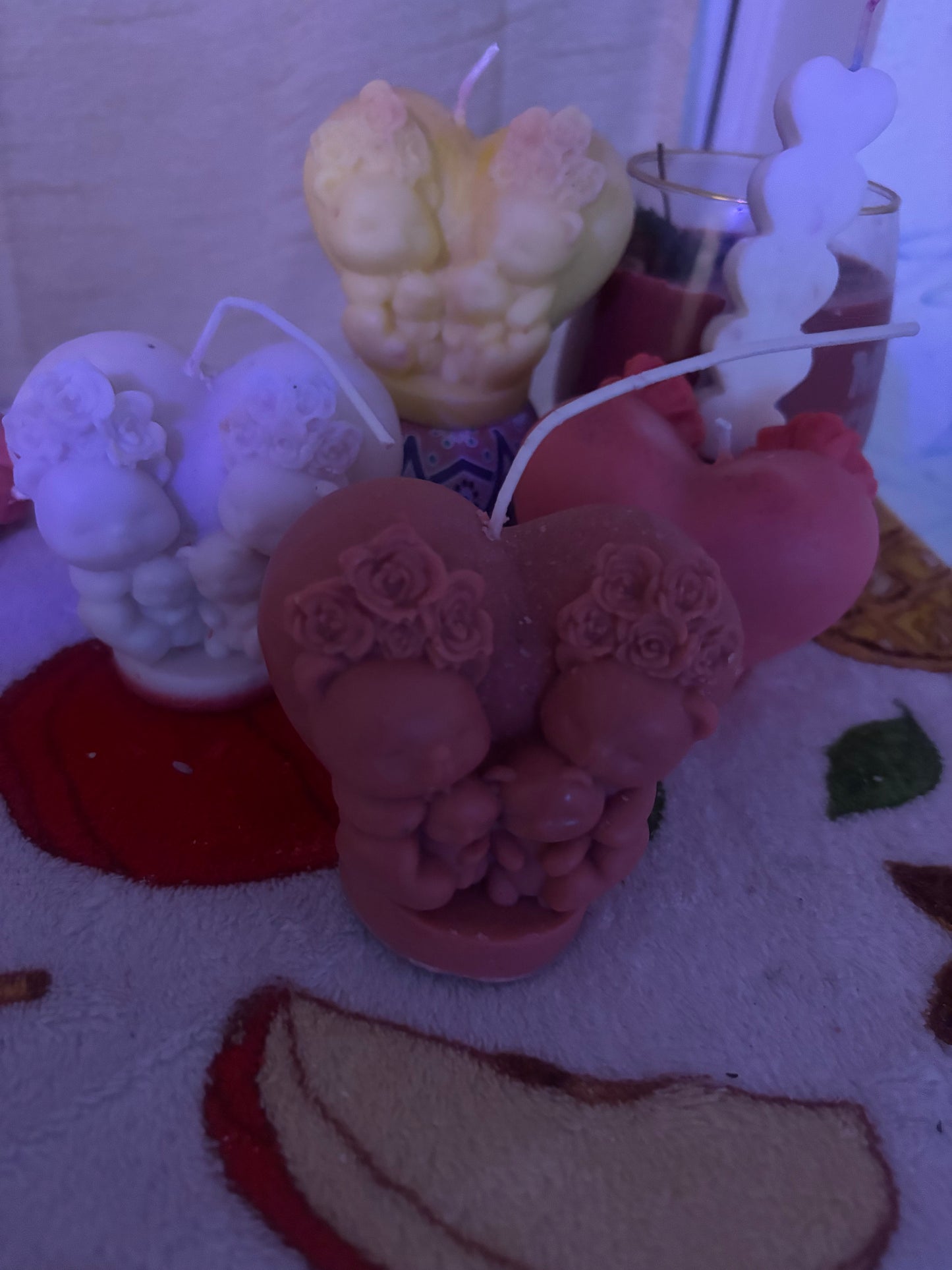 Heart shaped candles with bear family